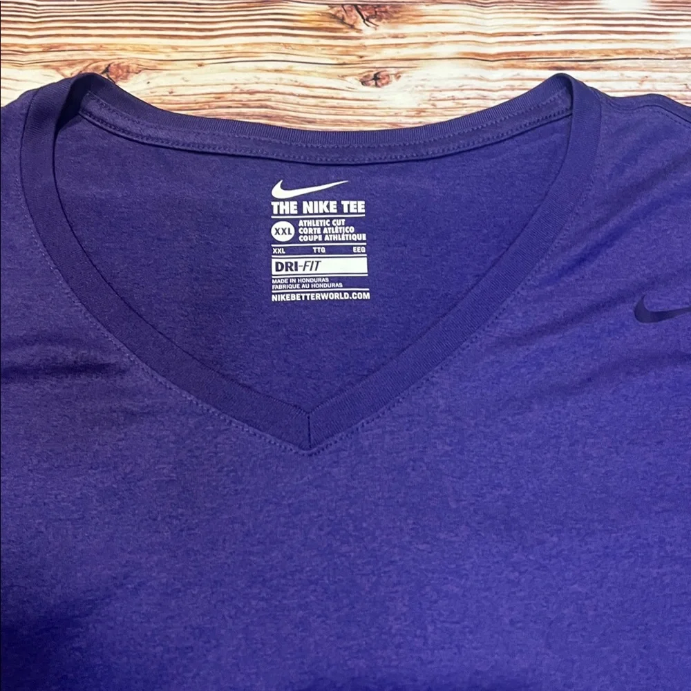 One Nike T-Shirt Dri-Fit Women's Purple V-Neck Long Sleeve Top - Picture 3 of 4